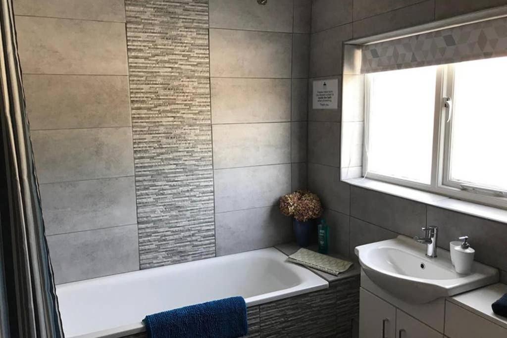 Belle View Cottage 布由德利 外观 照片